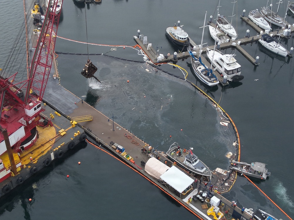 Unified Command concludes response to Tug Dominion sinking in Bremerton Marina