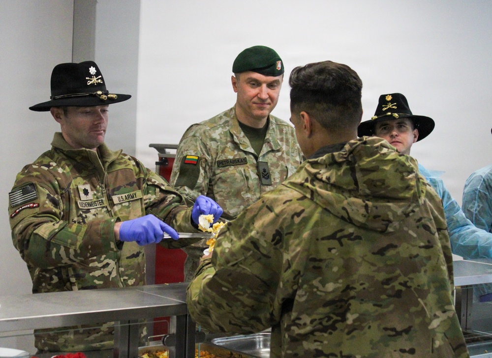 Soldiers Enjoy Thanksgiving Meal in New Lithuanian Dining Facility