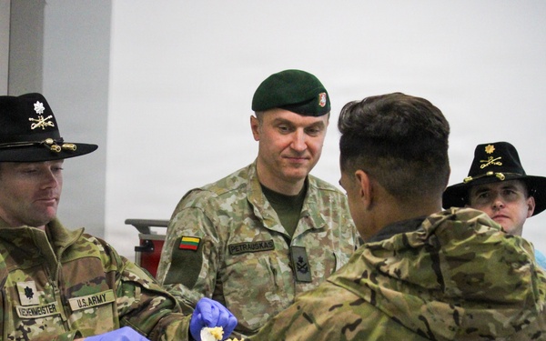 Soldiers Enjoy Thanksgiving Meal in New Lithuanian Dining Facility