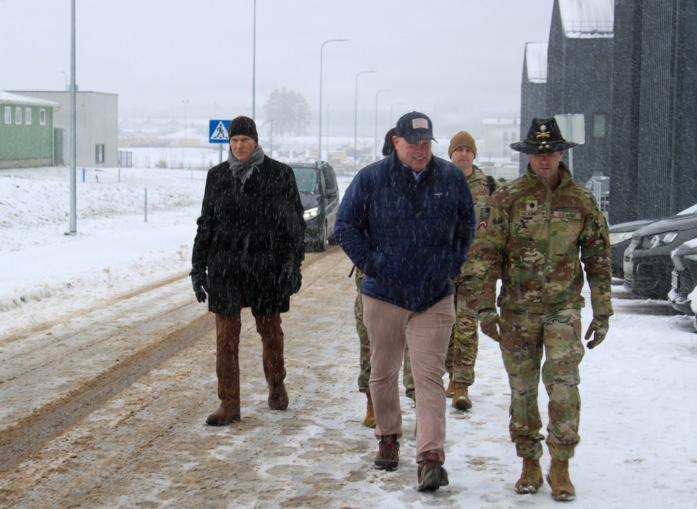 U.S. NATO Ambassador and Lithuanian Ambassador Serve Meals to Troops