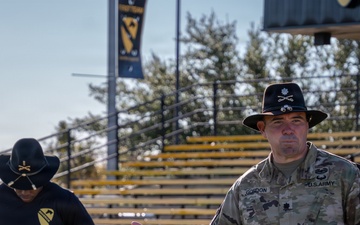 Maverick Battalion conducts a Spouse Spur Ride for 1st Cavalry Division Troopers' spouses