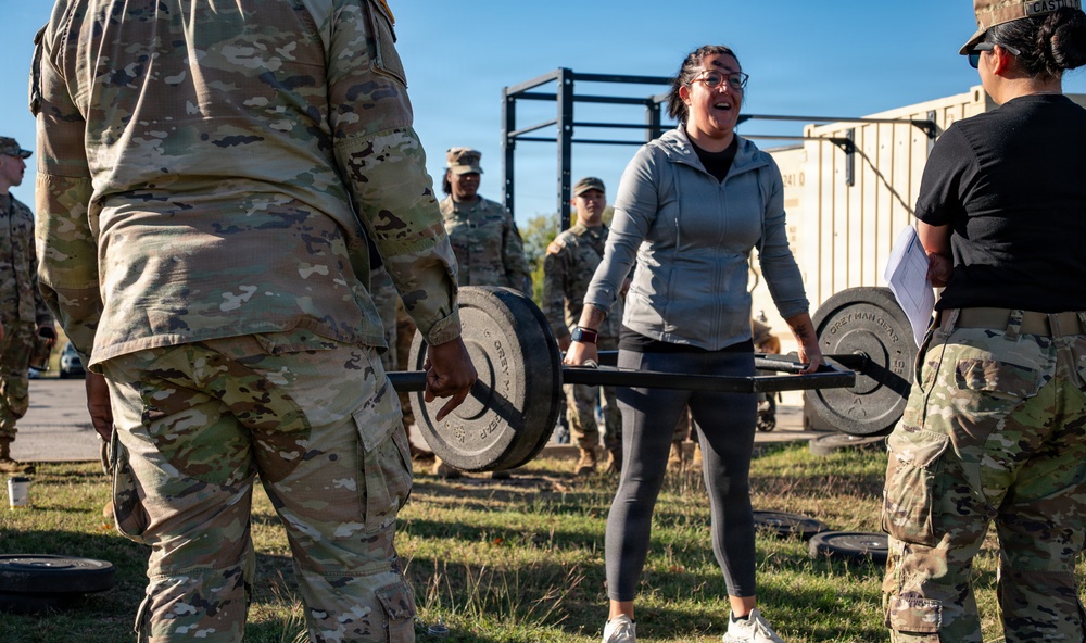 Maverick Battalion conducts a Spouse Spur Ride for 1st Cavalry Division Troopers' spouses