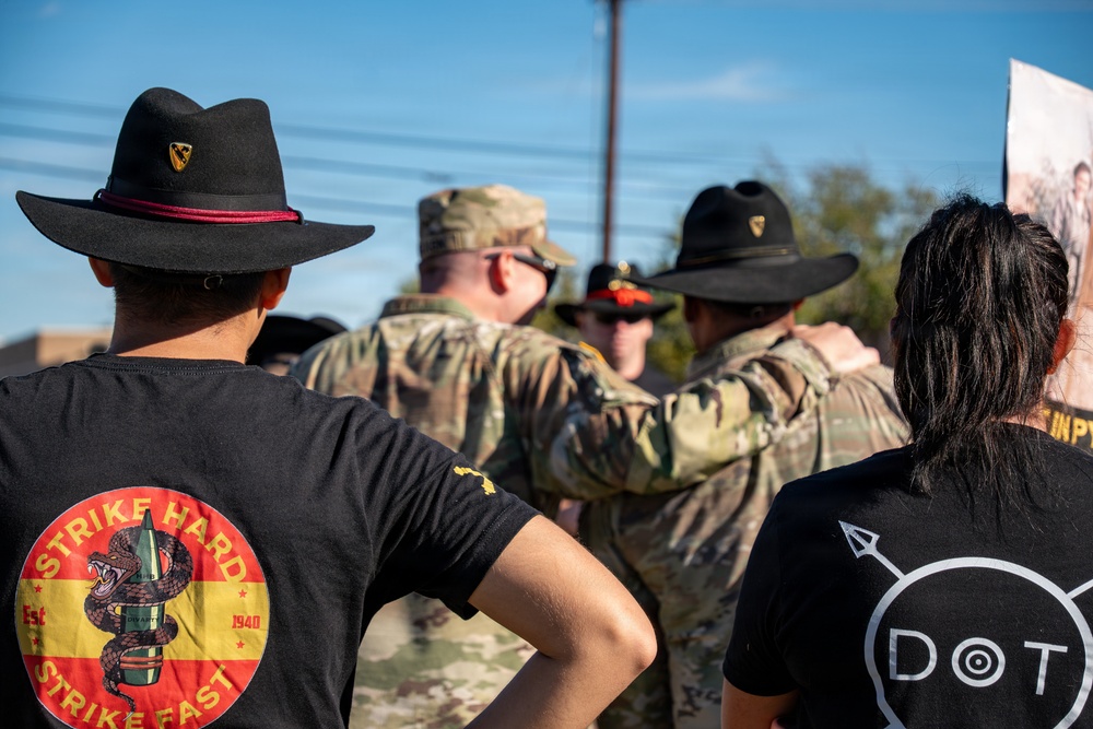 Maverick Battalion conducts a Spouse Spur Ride for 1st Cavalry Division Troopers' spouses