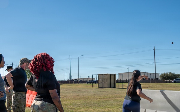 Maverick Battalion conducts a Spouse Spur Ride for 1st Cavalry Division Troopers' spouses