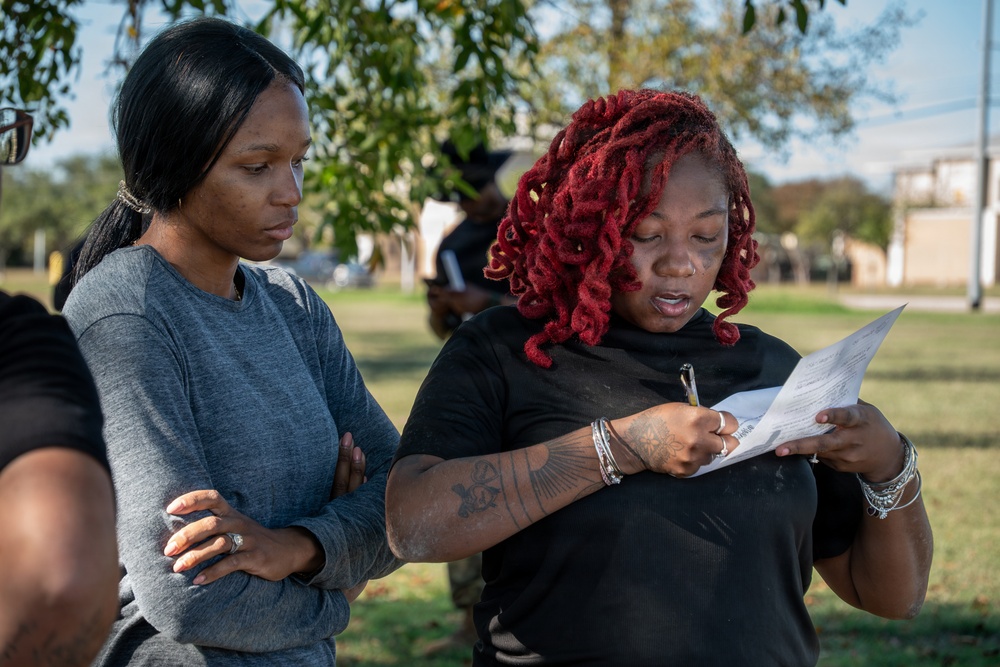 Maverick Battalion conducts a Spouse Spur Ride for 1st Cavalry Division Troopers' spouses