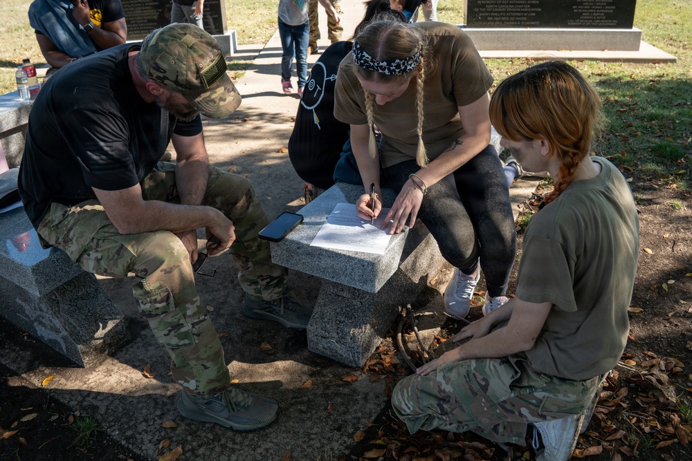 Maverick Battalion conducts a Spouse Spur Ride for 1st Cavalry Division Troopers' spouses