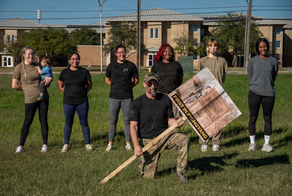 Maverick Battalion conducts a Spouse Spur Ride for 1st Cavalry Division Troopers' spouses
