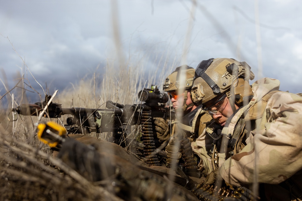 1st Bn., 1st Marines rehearse helicopter raid tactics