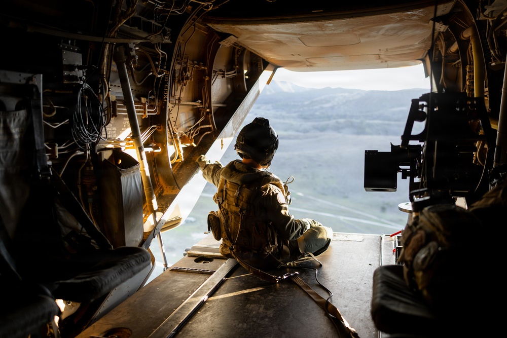 1st Bn., 1st Marines rehearse helicopter raid tactics