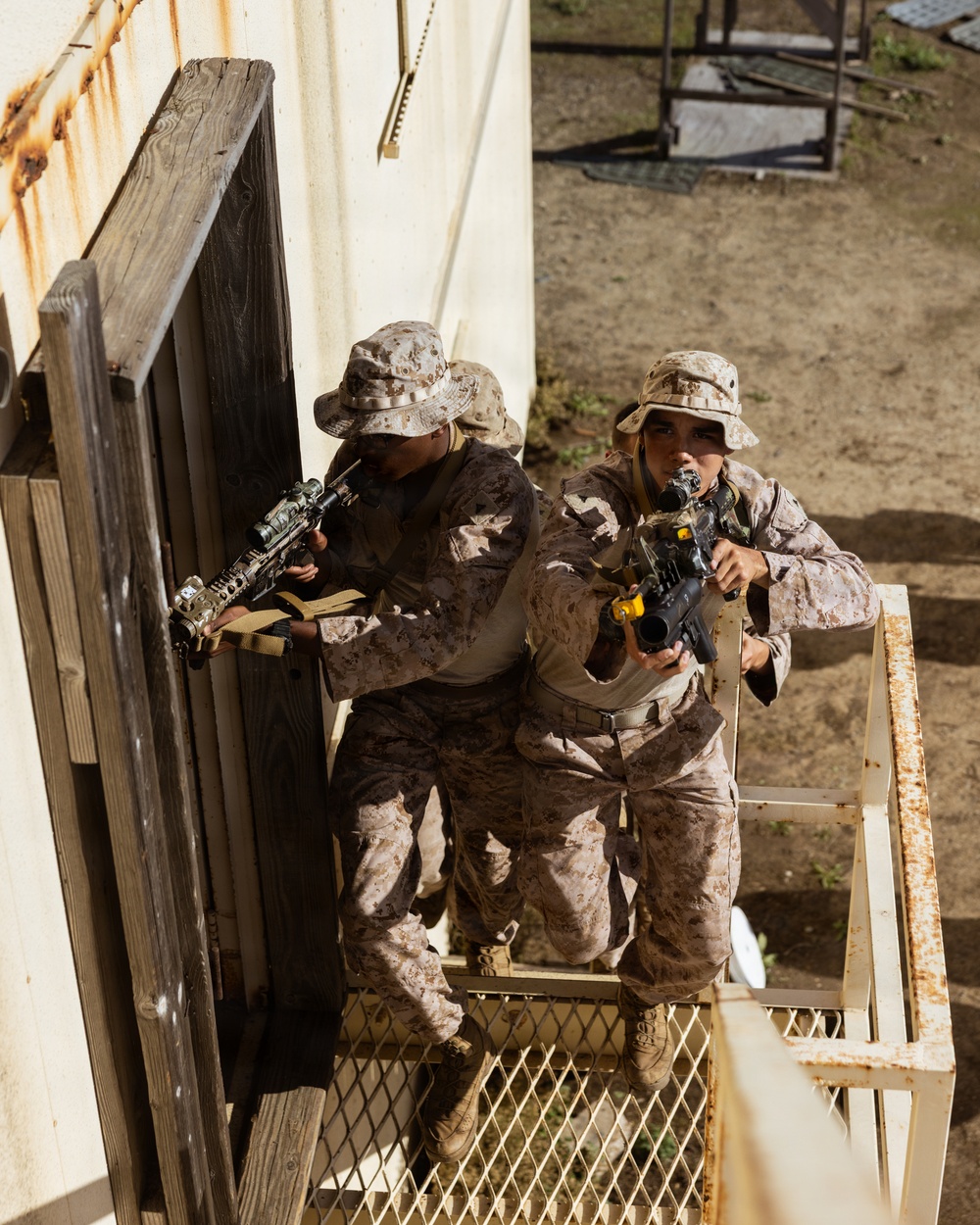 1st Bn., 1st Marines rehearse helicopter raid tactics