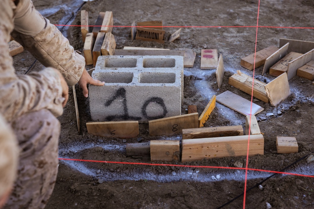 1st Bn., 1st Marines rehearse helicopter raid tactics