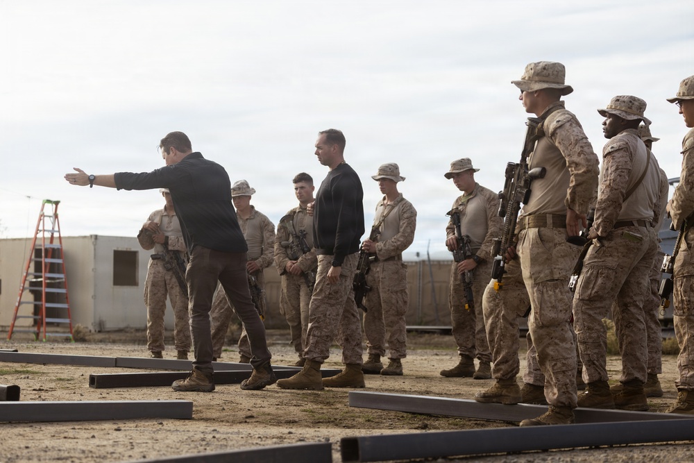 1st Bn., 1st Marines rehearse helicopter raid tactics