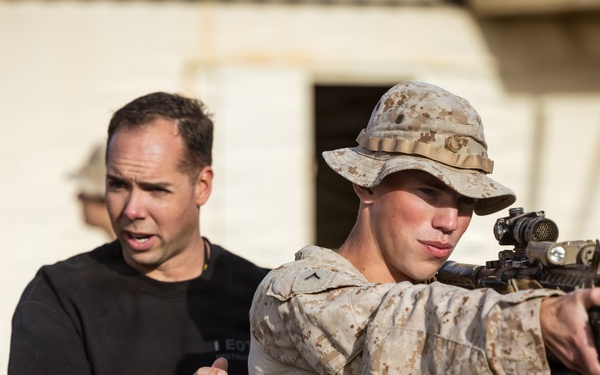 1st Bn., 1st Marines rehearse helicopter raid tactics