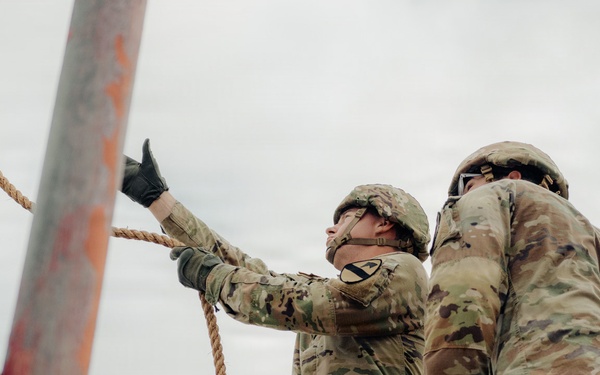 2-227 AVN conducts Spur Ride