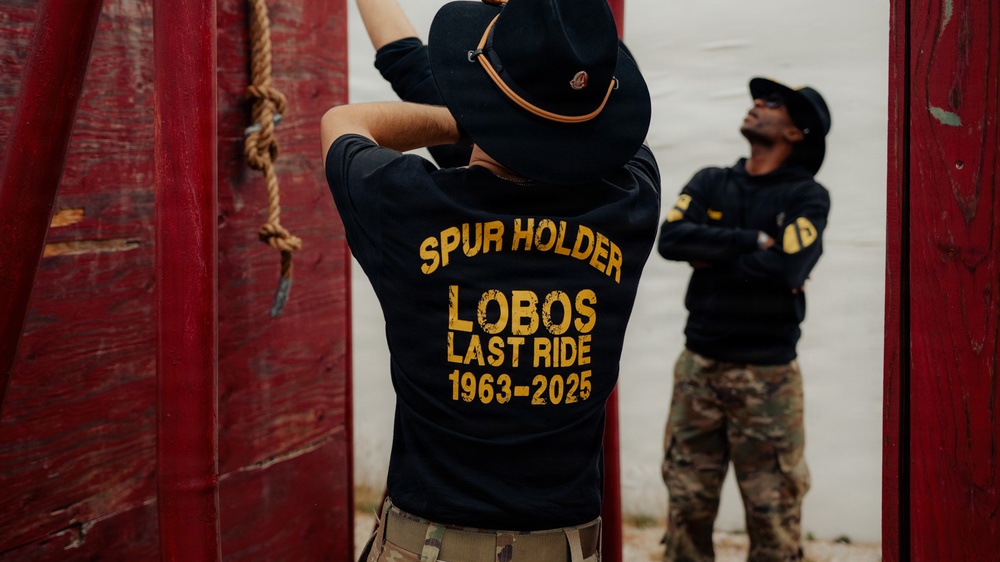 2-227 AVN conducts Spur Ride