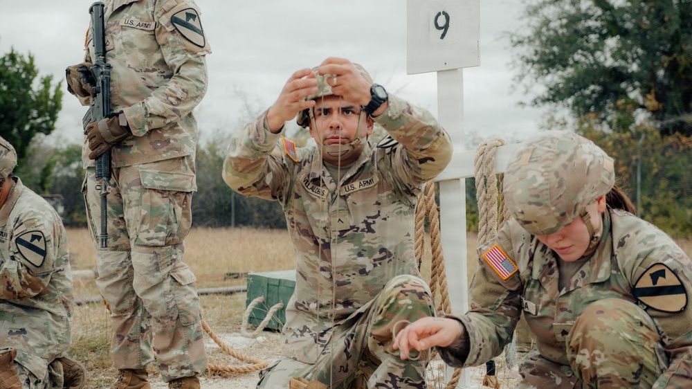 2-227 AVN conducts Spur Ride