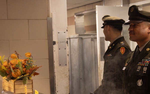 “Best Mess” Thanksgiving Competition