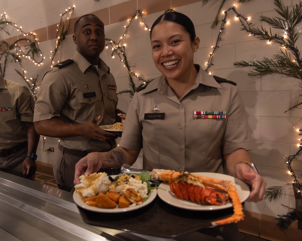 “Best Mess” Thanksgiving Competition