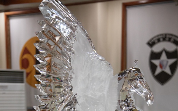 210 Field Artillery Brigade leaders serve Thanksgiving meals