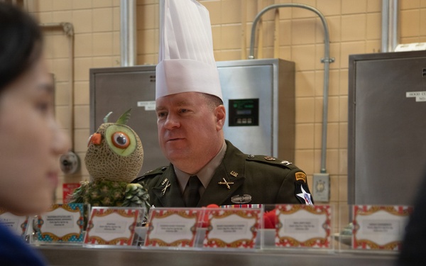 210 Field Artillery Brigade leaders serve Thanksgiving meals