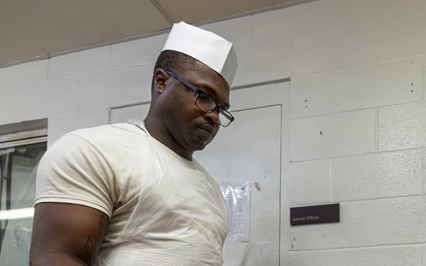 2025 Best Mess Thanksgiving Competition