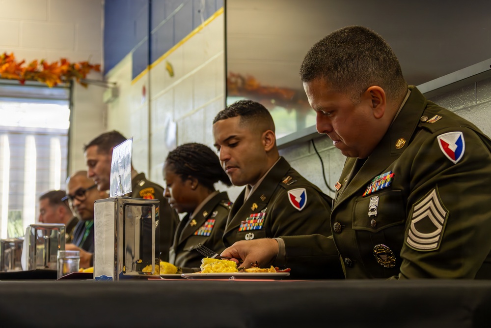 2025 Best Mess Thanksgiving Competition