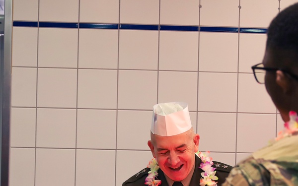 Thanksgiving Service: Leaders Deliver More Than Logistics