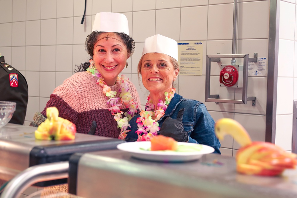 Thanksgiving Service: Leaders Deliver More Than Logistics