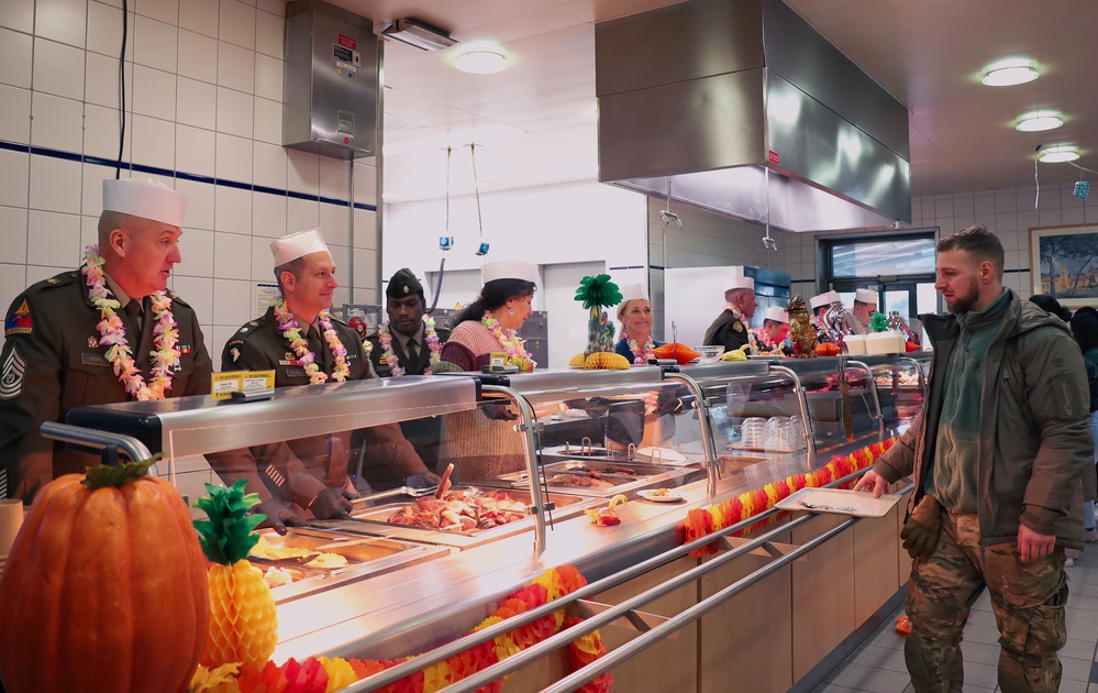 Thanksgiving Service: Leaders Deliver More Than Logistics