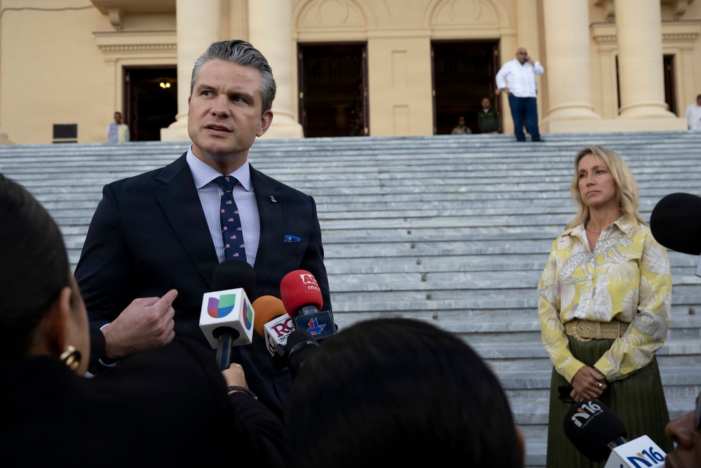 SW Pete Hegseth Speaks to Media in the Dominican Republic