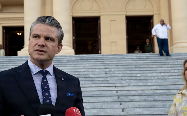 SW Pete Hegseth Speaks to Media in the Dominican Republic