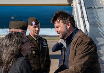 Vice President JD Vance visits Ft. Campbell, KY for Thanksgiving