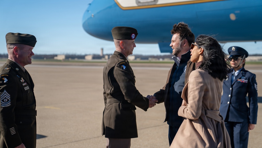 Vice President JD Vance visits Ft. Campbell, KY for Thanksgiving