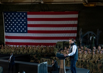 Vice President JD Vance visits Ft. Campbell, KY for Thanksgiving