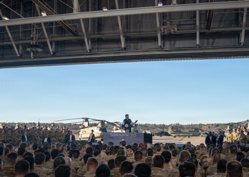 Vice President JD Vance visits Ft. Campbell, KY for Thanksgiving