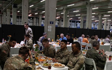 USARCENT Thanksgiving at the CMCC