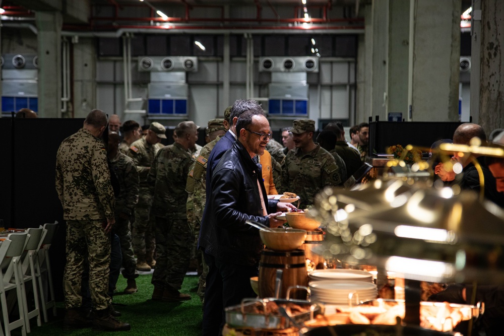 USARCENT Thanksgiving at the CMCC