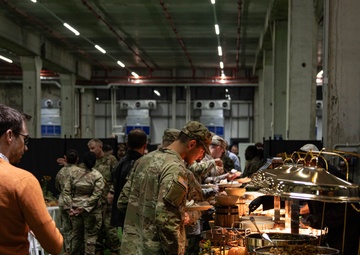 USARCENT Thanksgiving at the CMCC