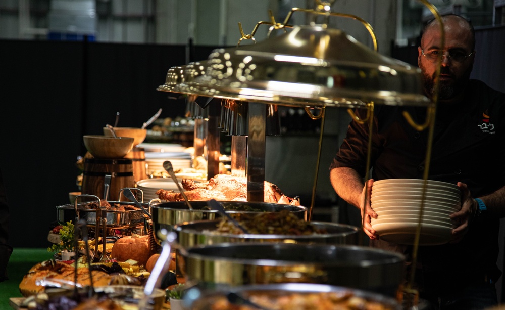 USARCENT Thanksgiving at the CMCC