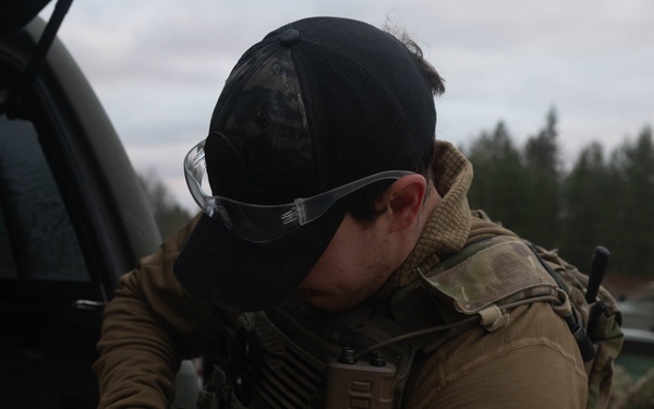 FREEZING WINDS 25 – EODMU8 LIVE-FIRE