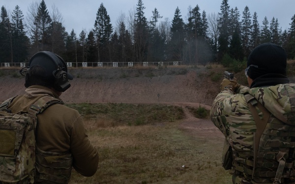 FREEZING WINDS 25 – EODMU8 LIVE-FIRE