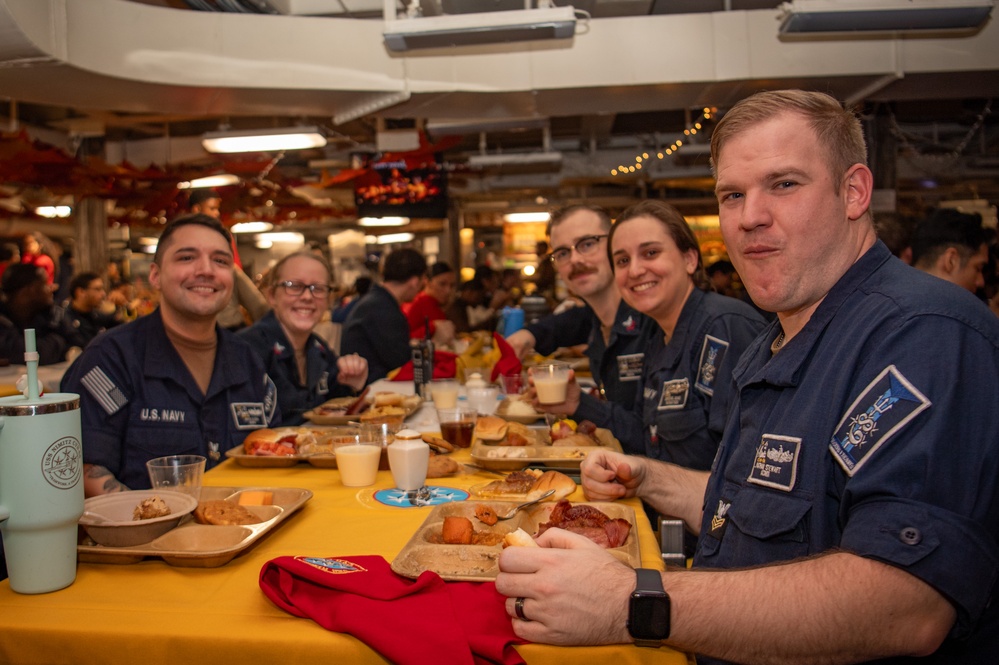 Nimitz Sailors Celebrate Thanksgiving