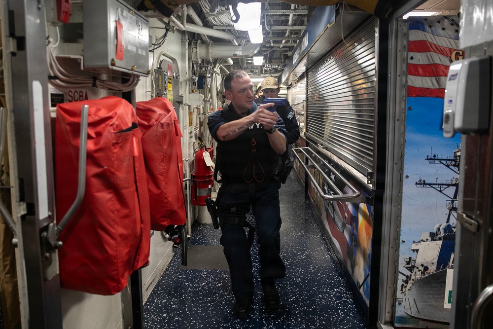 Wayne E. Meyer Conducts Anti-Terrorism Drills