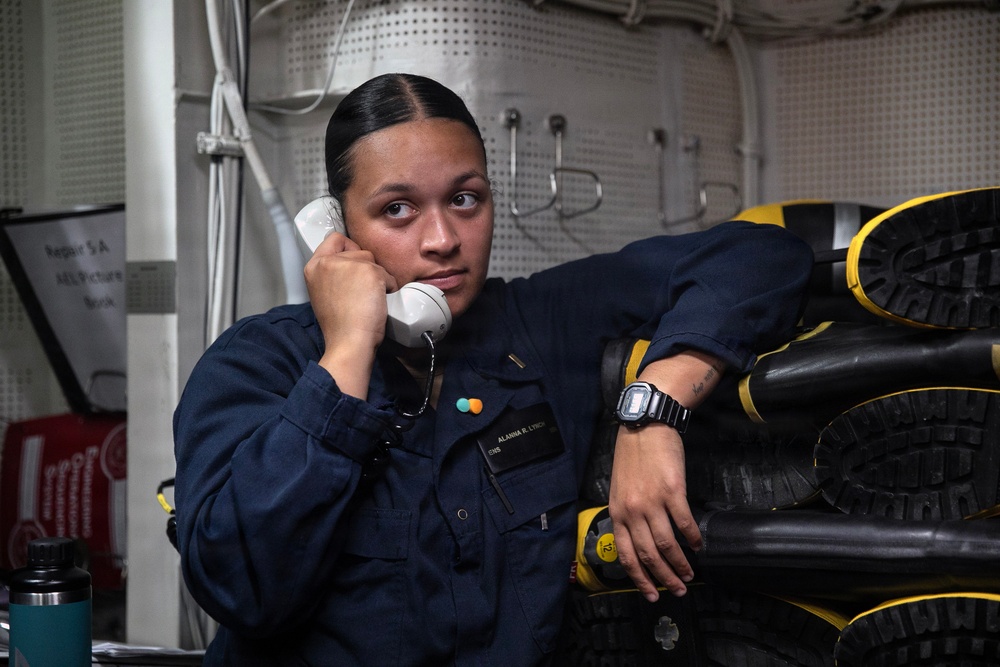 Wayne E. Meyer Conducts GQ Drill