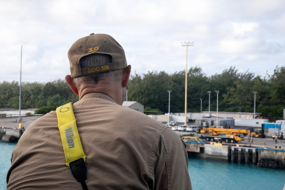 Wayne E. Meyer Enters Diego Garcia, BIOT