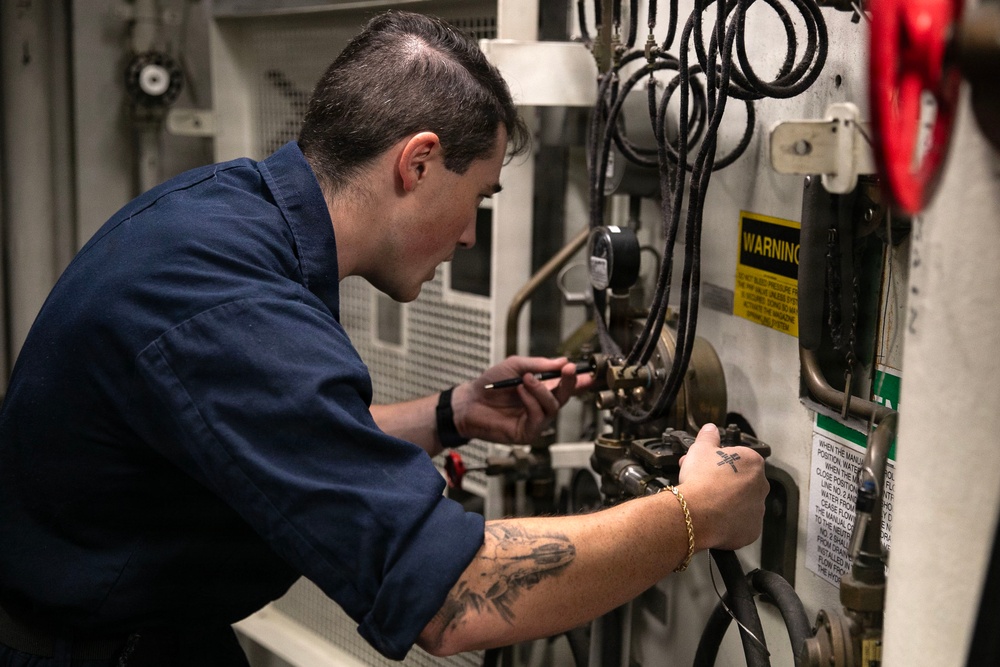 Wayne E. Meyer Conducts Routine Operations