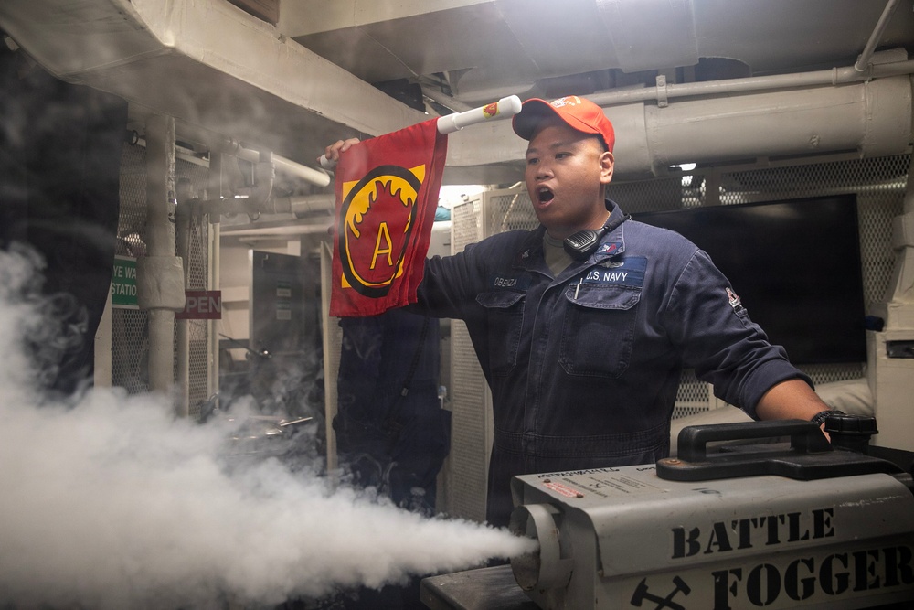 Wayne E. Meyer Conducts Damage Control Drill