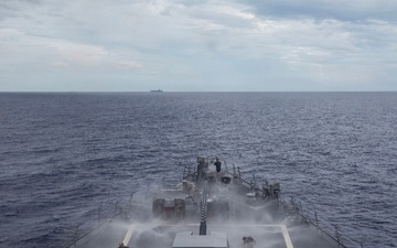 Wayne E. Meyer Conducts Counter Measure Wash Down Testing