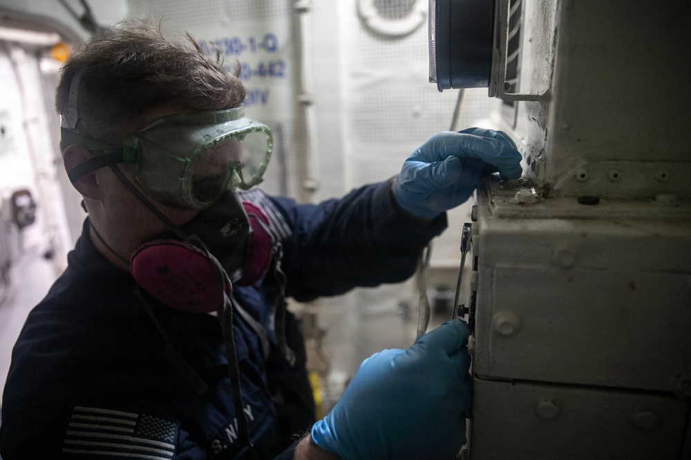 Wayne E. Meyer Conducts Routine Operations