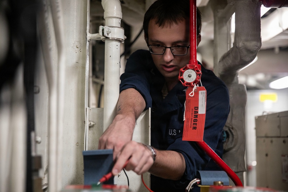 Wayne E. Meyer Conducts Routine Operations